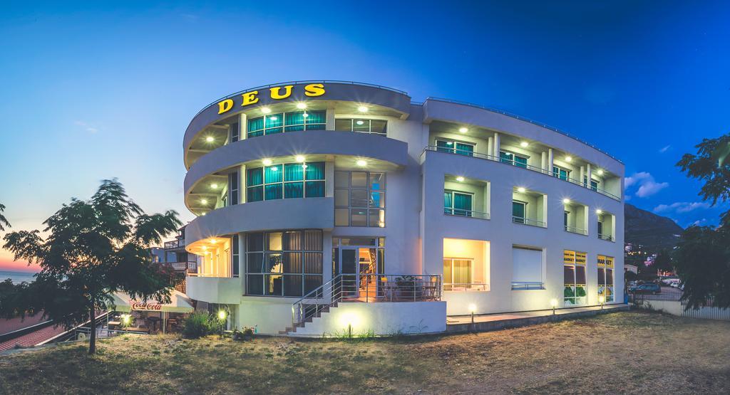 Apartments Deus Dobra Voda Ngoại thất bức ảnh